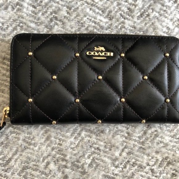 Coach soft leather accordian wallet - Picture 1 of 4